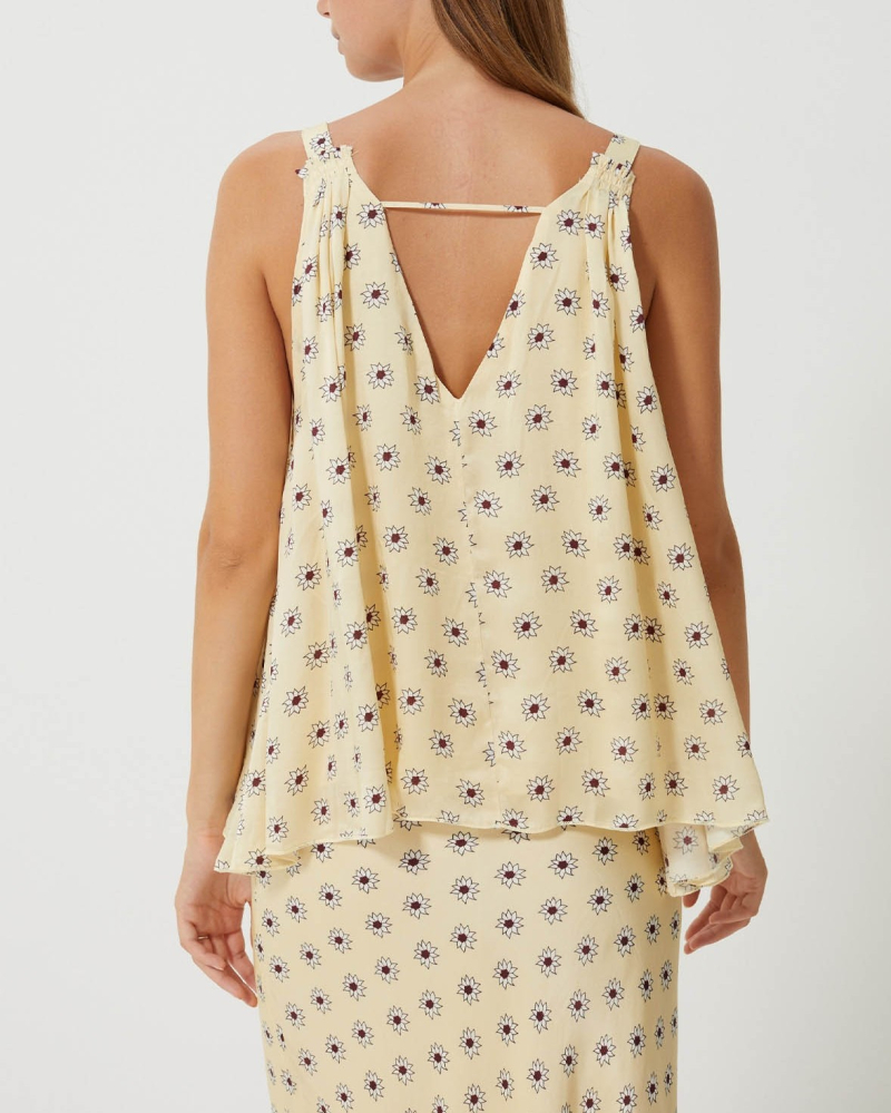 TOP RILAS DAISY PRINT ~ CHARLIE JOE